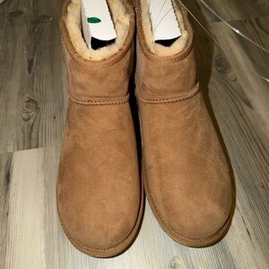 Tan Suede Ankle Boots with Fur Lining